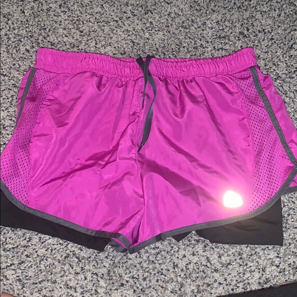 Running shorts